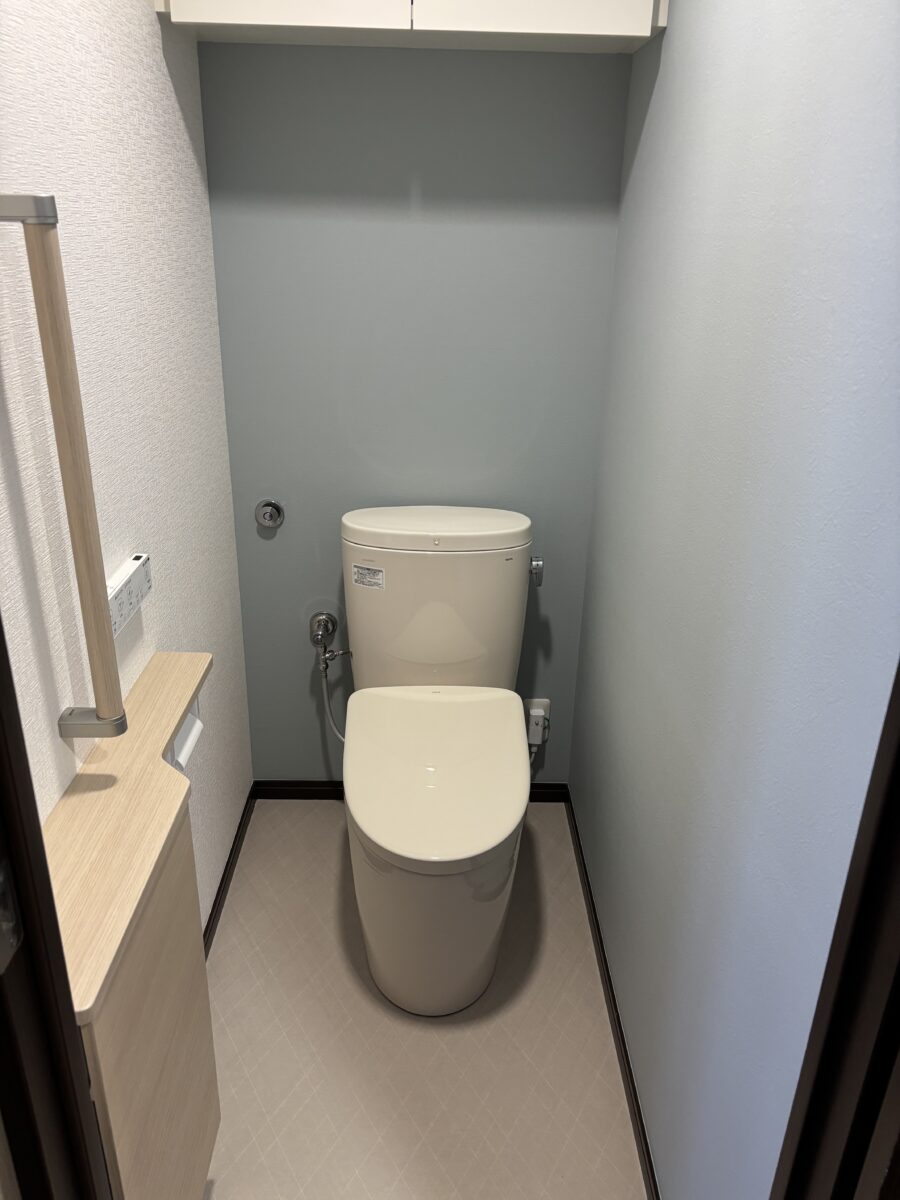 【熊本市のマンション】トイレリフォーム事例｜TOTOピュアレストEX