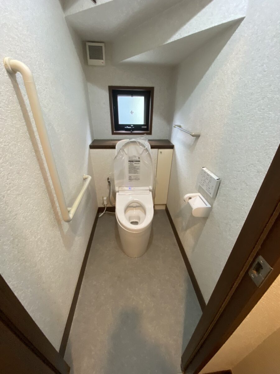 【施工事例】熊本のトイレ交換工事｜TOTOの人気商品で掃除のしやすさが劇的アップ